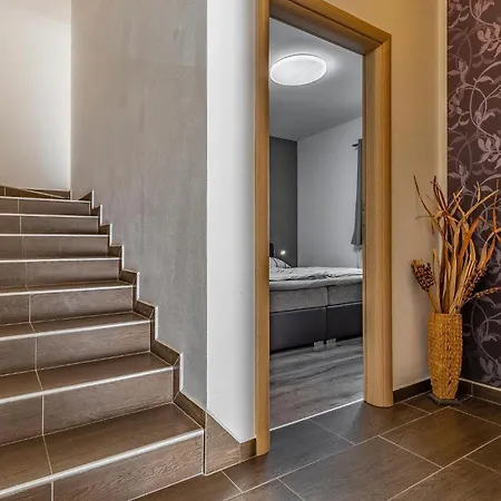 4 Bedroom Stunning Home In Labin Holiday home Labin (Istria)