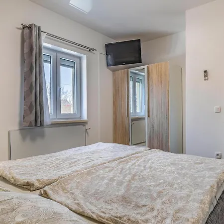 4 Bedroom Stunning Home In Labin Labin (Istria)