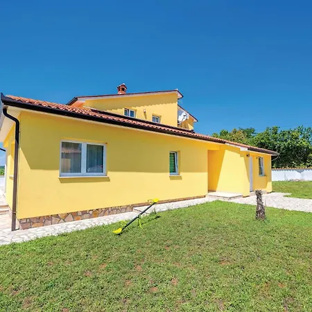 Holiday home 4 Bedroom Stunning Home In Labin Labin (Istria)